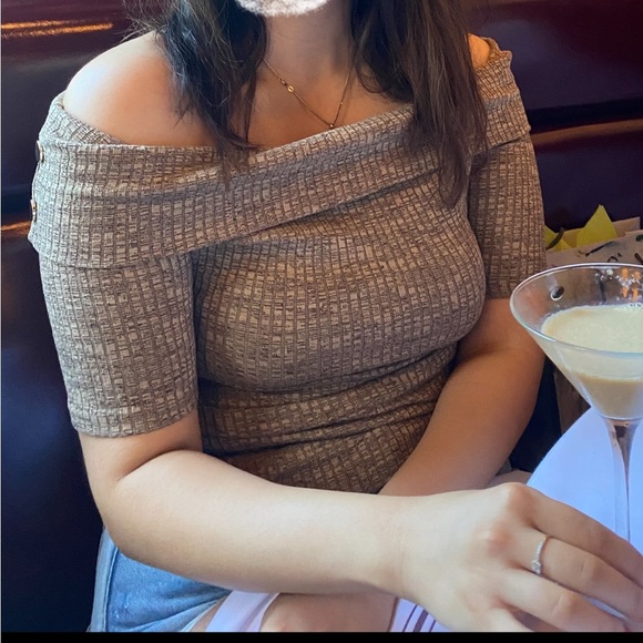 Tan Off-the-Shoulder Bardot Sweater with Ribbed Texture Beige - Picture 4 of 7